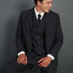 HANSEN GARMENTS ANKER | Casual 4-button Blazer | Black Pin 15 HANSEN GARMENTS ANKER | Casual 4-button Blazer | Black Pin -HANSEN SHOP anker casual 4 button blazer black pin 450 423759