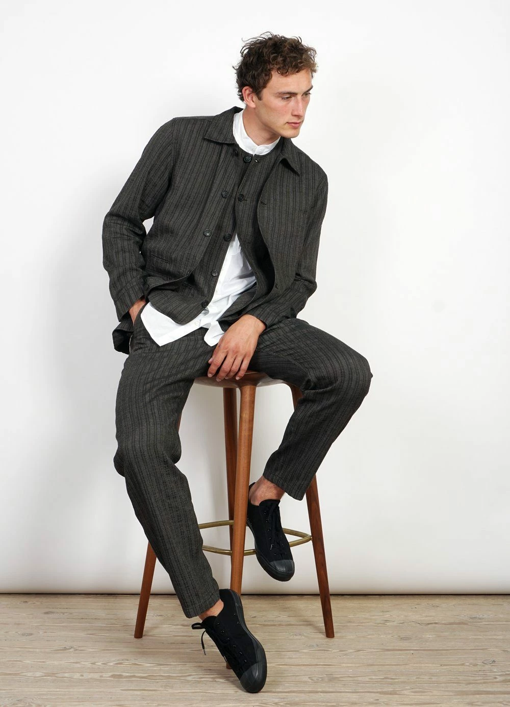 HANSEN GARMENTS BEN | Crewneck Waistcoat | Taupe Stripes 6 HANSEN GARMENTS BEN | Crewneck Waistcoat | Taupe Stripes - Image 4