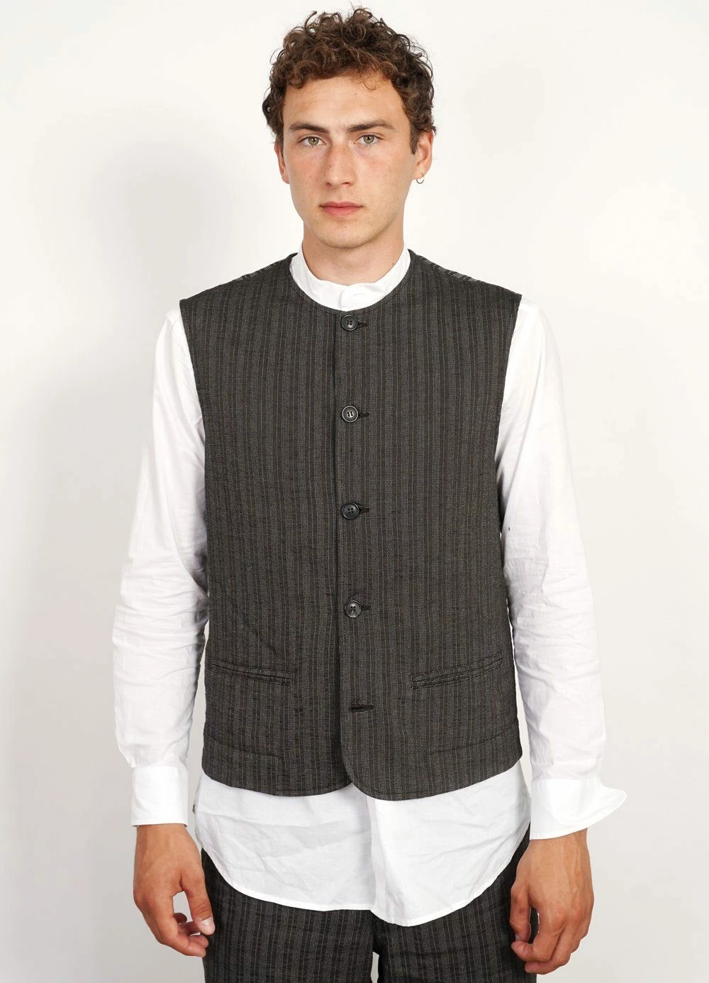 HANSEN GARMENTS BEN | Crewneck Waistcoat | Taupe Stripes 4 HANSEN GARMENTS BEN | Crewneck Waistcoat | Taupe Stripes - Image 2
