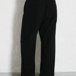 HANSEN GARMENTS BOBBY | Super Wide Pleated Trousers | Black 9 HANSEN GARMENTS BOBBY | Super Wide Pleated Trousers | Black -HANSEN SHOP bobby super wide pleated trousers black hansen garments 704296
