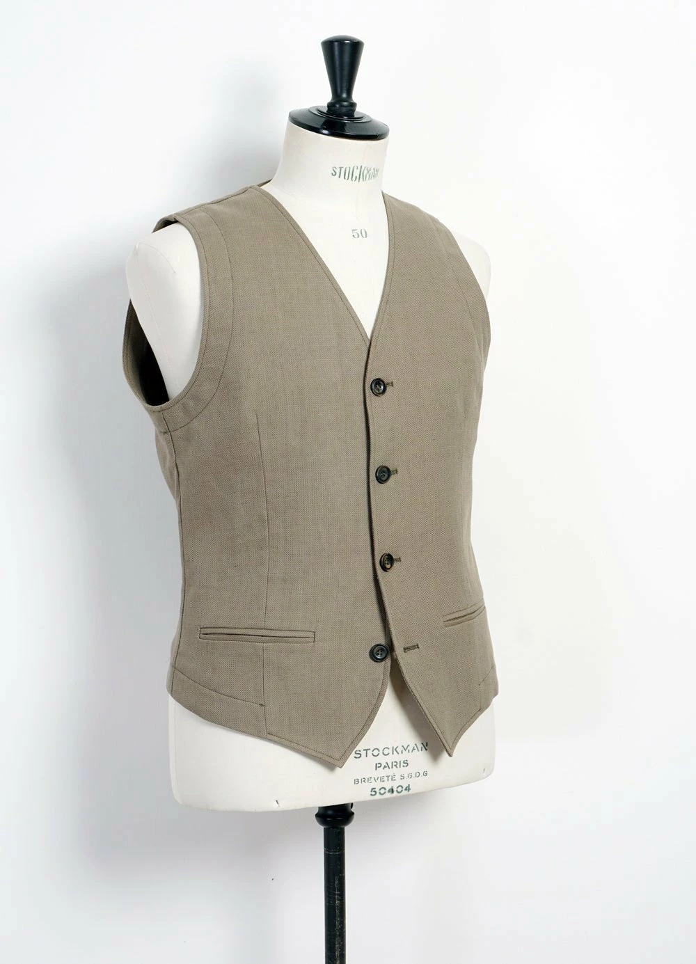 HANSEN GARMENTS DANIEL | Classic Waistcoat | Bay Leaf 5 HANSEN GARMENTS DANIEL | Classic Waistcoat | Bay Leaf - Image 3