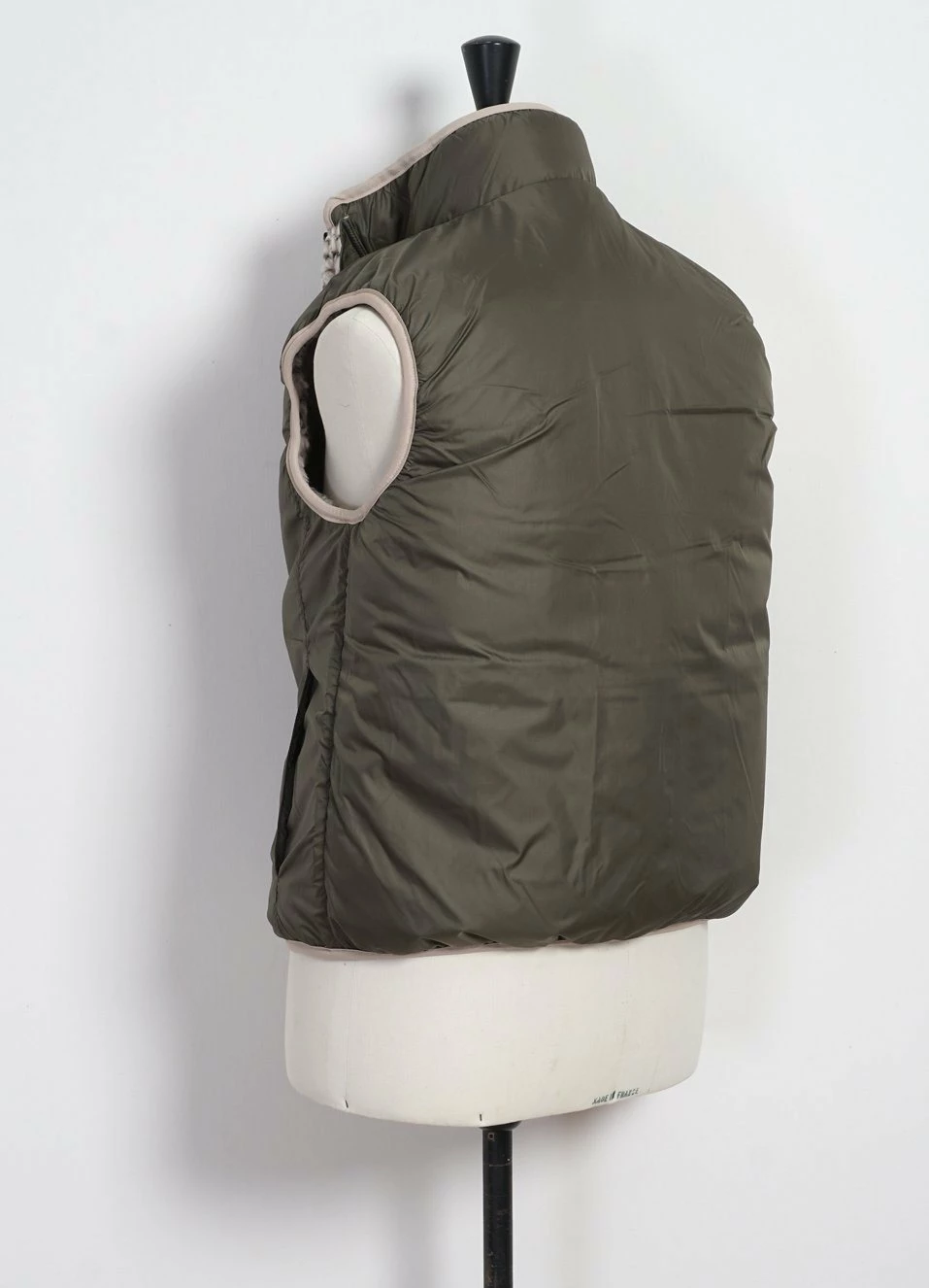 KAPITAL DO-GI SASHIKO | Boa Fleece Reversible Vest | Ecru 9 KAPITAL DO-GI SASHIKO | Boa Fleece Reversible Vest | Ecru - Image 7