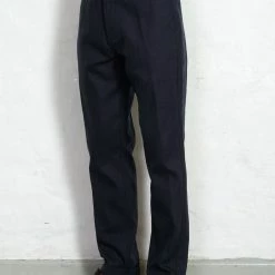 HANSEN GARMENTS FINN | Side Buckle Regular Trousers | Dark Blue 11 HANSEN GARMENTS FINN | Side Buckle Regular Trousers | Dark Blue -HANSEN SHOP finn side buckle regular trousers dark blue hansen garments 891880
