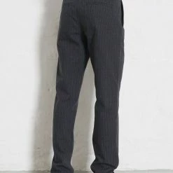 HANSEN GARMENTS FINN | Side Buckle Regular Trousers | Grey Pin -HANSEN SHOP finn side buckle regular trousers grey pin hansen garments 417185