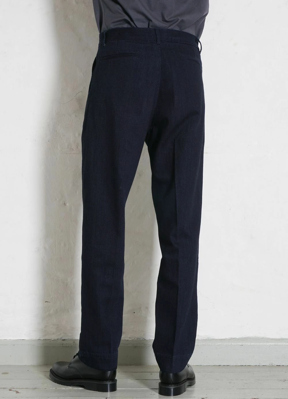 HANSEN GARMENTS KEN | Wide Cut Work Trousers | Black Indigo 5 HANSEN GARMENTS KEN | Wide Cut Work Trousers | Black Indigo - Image 3