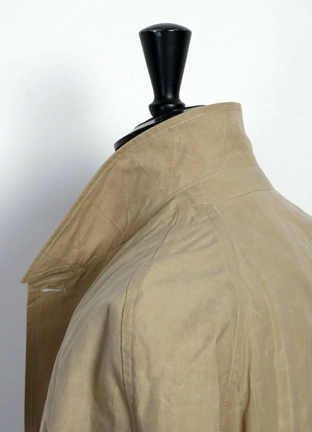 HANSEN GARMENTS MORTEN | Long Windbreaker Coat | Sand 6 HANSEN GARMENTS MORTEN | Long Windbreaker Coat | Sand - Image 4