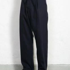HANSEN GARMENTS SUNE | Pleated Wide Cut Trousers | Dark Blue -HANSEN SHOP sune pleated wide cut trousers dark blue hansen garments 841138